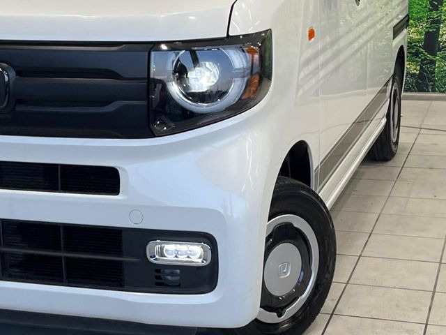 �yLED�w�b�h���C�g�z���V����ԑ��s�����ǍD�Ȏ��E���m�ۂ����S���ĉ^�]�ł��鍂�P�xLED�w�b�h���C�g�𑕔�!�_�����x�������A����d�͂��}�����Ă��܂��B