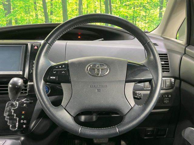 �y�����v�����X�e�A�����O�z�㎿�Ȋv���g�p���邱�ƂŁA��ɂ����������݂ƂĂ��^�]���₷���n���h���ł���