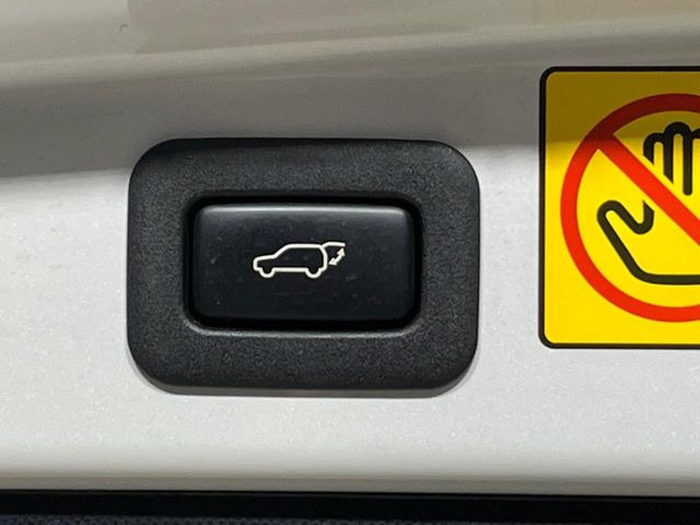 �y�p���[�o�b�N�h�A�z�X�}�[�g�L�[��^�]�Ȃ̃{�^�������������Ń��A�Q�[�g�������ŊJ���܂�!�ו��������Ă��鎞��A�����ʒu�ɂ���o�b�N�h�A��߂�ۂɕ֗��ȋ@�\�ł���