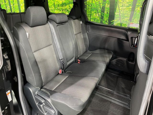 �L�X�Ƃ���2��ڃV�[�g�͋��Z���������A���S�n�����K!�F�B��Ƒ��Ƃ̂��o�����ɂ҂�����ł��B�x�r�[�V�[�g��`���C���h�V�[�g�g�p�������K�ɂ��߂�������������\���ȋ�Ԃ��m�ۂ��Ă��܂��B