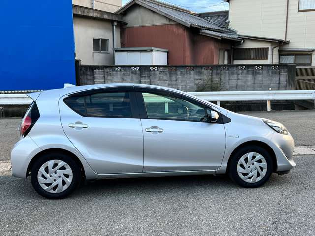 �O���[�v���݌ɐ�200��ȏ�!!�L�x�ȍ݌ɂ̒����炨�q�l�ɂ҂�����Ȉ�������Ă������܂�!!