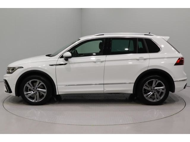 ティグアンTSI 4モーション Rライン 4WD