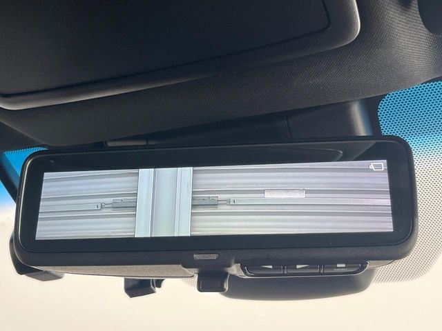 �y�f�W�^���C���i�[�~���[�z��Ȃ̑傫�ȉו��⓯��҂Ō�����m�F���Â炢���ł����S!�J�������B�e�����ԗ�����̉f�������[���~���[���ɕ\���B�N���A�Ȏ��E�ŏ󋵂̊m�F���\�ł�!