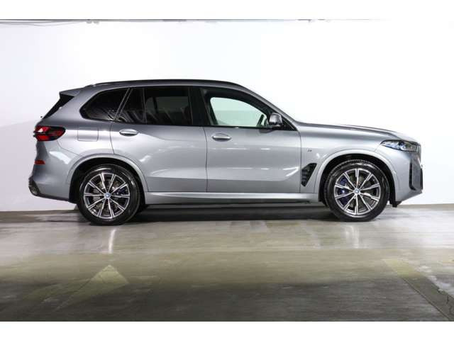 X5xドライブ 50e Mスポーツ 4WD
