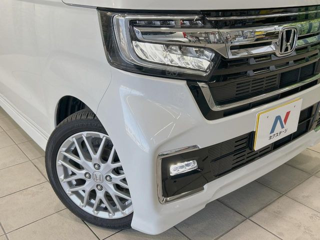 �yLED�w�b�h���C�g�z���V����ԑ��s�����ǍD�Ȏ��E���m�ۂ����S���ĉ^�]�ł��鍂�P�xLED�w�b�h���C�g�𑕔�!�_�����x�������A����d�͂��}�����Ă��܂��B