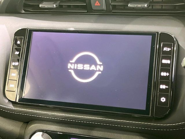 �y����9�^�i�r�z�l�C�̏����i�r�𑕔��B�I�[�f�B�I�@�\���[�����Ă���ABluetooth�ڑ�����΂������̃X�}�z��MP3�v���C���[�̉��y���Đ��\!�����̉^�]������Ɋy�����Ȃ�܂�!!