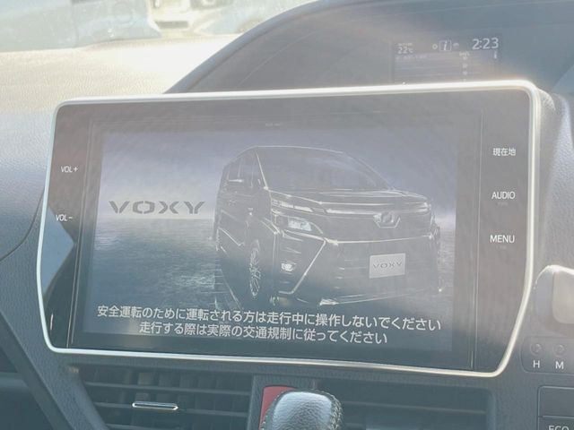 �y���[�J�[�����i�r�z�C���e���A�ɗn�����ރX�^�C���b�V���ȁu��p�݌v�v���[�J�[�i�r�𑕔��􎋔F���⑀�쐫�ȂǊ�{���\�ɂ��D��A���㎿�ȃJ�[���C�t�����y���݂��������܂��B