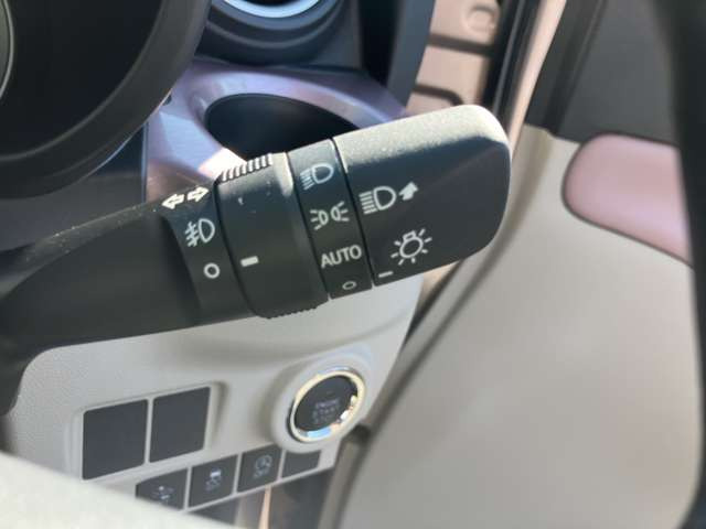 �I�[�g���C�g�V�X�e��!���̖͂��邳�����m���Ď����Ń��C�g�_��!�g���l���Ȃǂŕ֗��ł�!