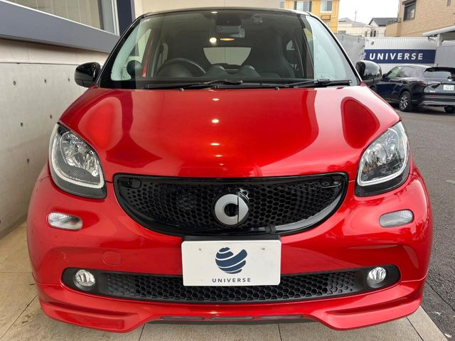 ●当店では第三者機関による車両品質鑑定を導入し、修復歴車を排除。鑑定書が発行されますので、ぱっと見ただけでは分からない箇所まで納得した上でご検討いただけます。※一部未実施の場合がございます。