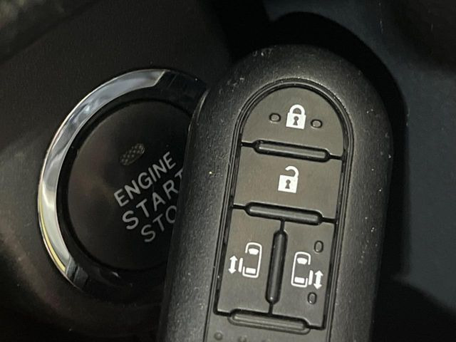 �y�L�[�t���[�V�X�e���z�J�o����|�P�b�g�ɓ��ꂽ�܂܂ł��h�A�̎{���E�������\�ȃX�}�[�g�L�[�𑕔��B�G���W���̃I���E�I�t�����J�M�����o���K�v����������Ƃ��Ă��֗��ł���