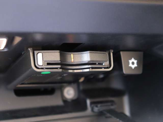 ���X�̏ڍׂ̓z�[���y�[�W�������������B�����́u�R�N�X���v�ł����׉������B