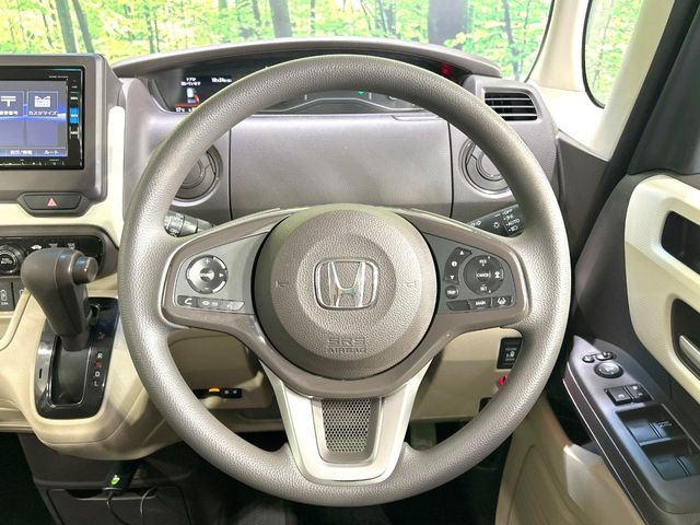 �y�X�e�A�����O�X�C�b�`�z�^�]���A�O������ڐ������炷���ƂȂ��A�I�[�f�B�I���̑��삪�\�ȕ֗��@�\!���S&���K�ȃh���C�u�����o���Ă���܂���