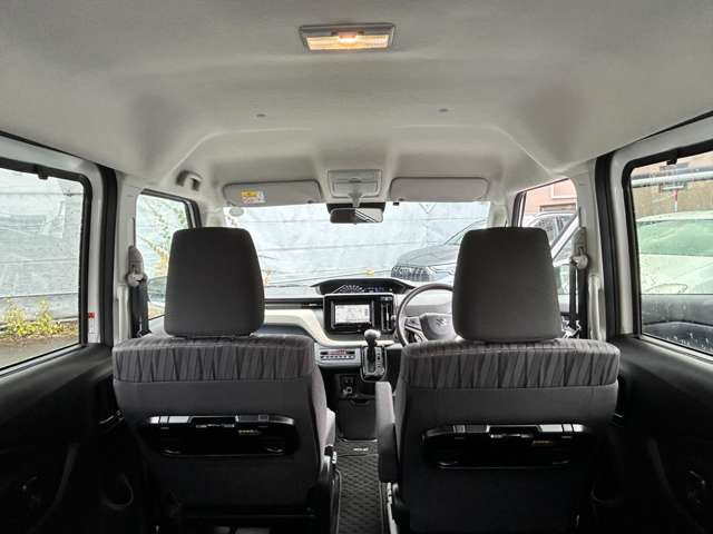 ���X�܂œ��ЃX�^�b�t���S�����߂Ĕ��������e�i���X�v���܂�!