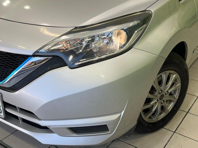 ��Ԃ�r�V���ɂ��ǍD�Ȏ��E�ň��S�ȑ��s������]�������ɂ́y���P�xLED�w�b�h���C�g�z�̎�t����������!�����̂��q�l�ɂ��D�]���������Ă���܂���