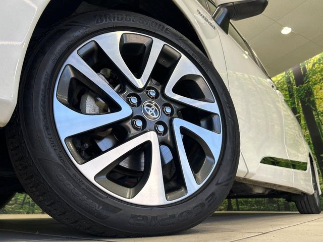 �y�����I�v�V����16�C���`�A���~�z�C�[���z�����I�v�V�����z�C�[���𑕒��B���s���\�̌���ɉ����A�O�ς����X�^�C���b�V���ɂȂ��Ă��܂��B