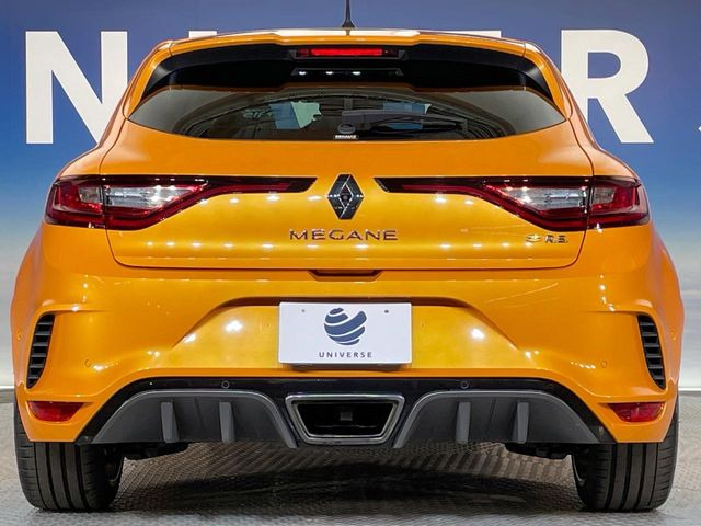 �������̒ʂ�A�Y��ȏ�Ԃ��ێ����Ă��邨�Ԃł����A�����ȃL�Y�̏󋵂�A���̉ӏ��̂��ʐ^��������ł��܂��B���C�y�ɓX�܂ւ��⍇�����������܂��􂲉����̕��ł����S���Ă���������������悤�A���q�l�̂���]��