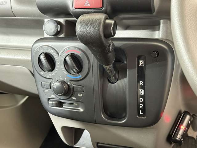 �[�ԑO�ɂ͑S�Ԑ�p�@�B�ŃN���[�j���O�����Ȃ��Ă��܂�!���X�܂ŃL���C�Ɏd�グ�Ă��炨�n�����܂�!