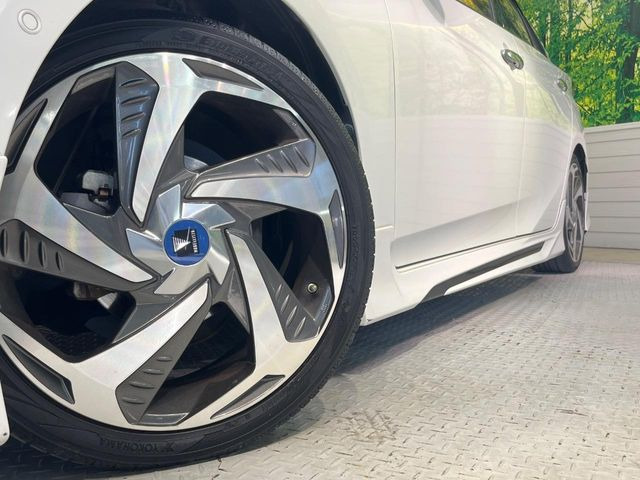 �y18�C���`�A���~�z�C�[���z�O�ςɃ}�b�`�����A���~�z�C�[���𑕒����Ă���܂��B�e��A���~�z�C�[����A�X�^�b�h���X�^�C�����戵�����Ă���܂��B���񂲑��k����������