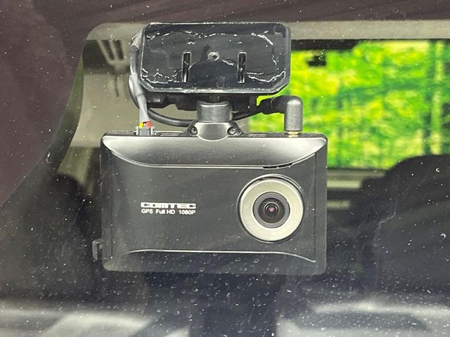 �y�h���C�u���R�[�_�[�z���S�E���S�ȃJ�[���C�t�ɕK�{�̃h���C�u���R�[�_�[�𑕔�!���s���͂������A������^�]�⎖�̂ɑ��������ۂ̏󋵂��f���ŋL�^���A����̃��X�N�ɔ����܂��B