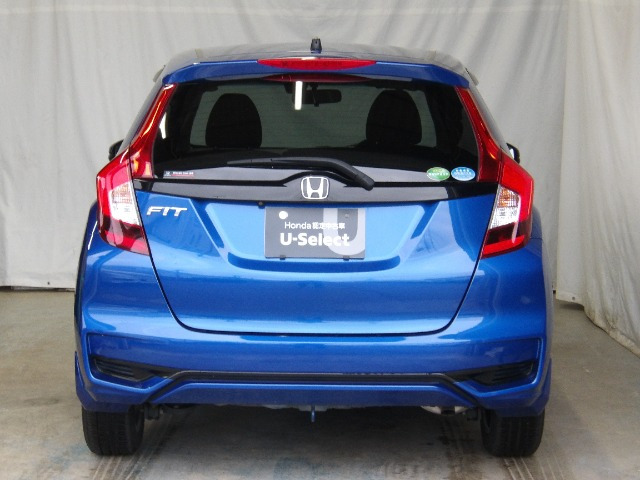 フィット1.3 13G Fパッケージ