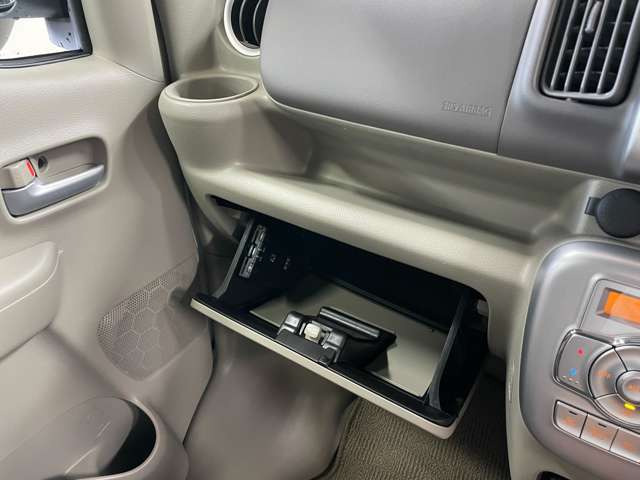 �S�ԃN���[�j���O�ς�!�ڗ����A����A�ւ���ȂǂȂ��R���f�B�V�����ǍD�ł�!!