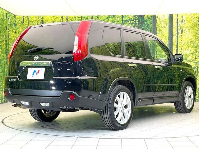 ☆全国のネクステージからお取り寄せが可能※!遠方の店舗に展示してあるクルマが気になる場合も、最寄りの店舗でご覧いただくことが可能です!是非私たちに要望をお聞かせください!※別途費用