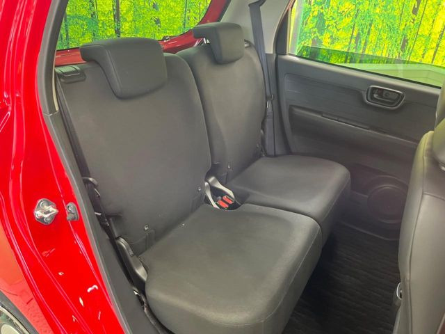 抗菌・消臭・防汚に最適!!【nanozone光触媒コーティング】の施工もオススメです。光触媒で紫外線を受けることによって車内をクリーンに保つことができます。