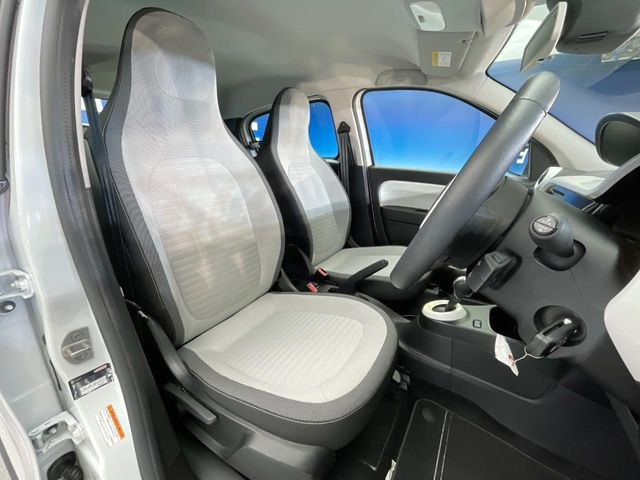 ���V�[�g�̎g�p��:�j��E�ւ�������Ȃ��A�����̒ʂ肫�ꂢ�ȏ�Ԃ��ێ����Ă���܂��B�܂��A�����N���[�j���O�E�R�[�e�B���O�����p�����������܂��B