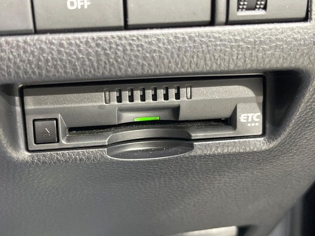 【ETC】高速道路の料金所をストレスなく通過!話題のスポットやサービスエリアに多い「スマートIC」利用時は必須のアイテムです。当店でセットアップを実施、ご納車当日からすぐにご利用いただけます!