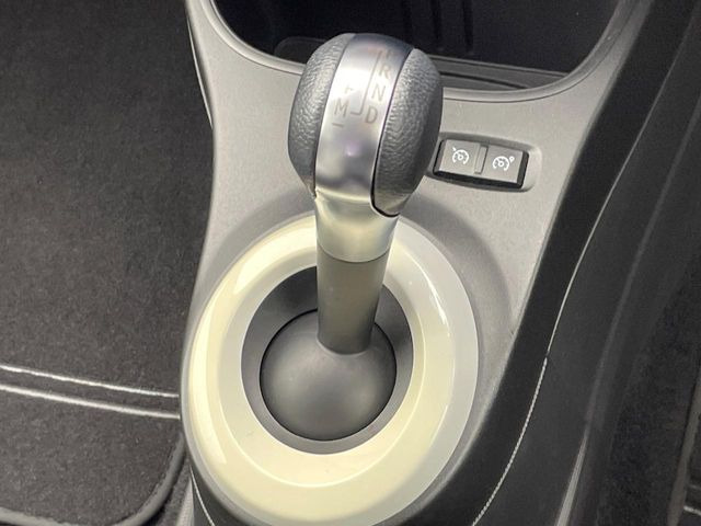 ��MT���[�h�t��AT:�ʏ�͎����ł����Ȃ���ϑ�(�M�A�`�F���W)���h���C�o�[�̑���ɂ���ĈӐ}�I�ɕς�����V�X�e���ł��B����w���i�̃h���C�u�����y���݂��������܂�!