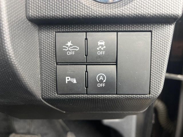 �y�X�}�[�g�A�V�X�g�z���s���ɑO���̎ԗ�����F�����A�Փ˂������Ȏ��͌x��ƃu���[�L�ŏՓˉ���Ɣ�Q�y�����A�V�X�g�B�����S�Ƀh���C�u�����y���݂��������܂��B