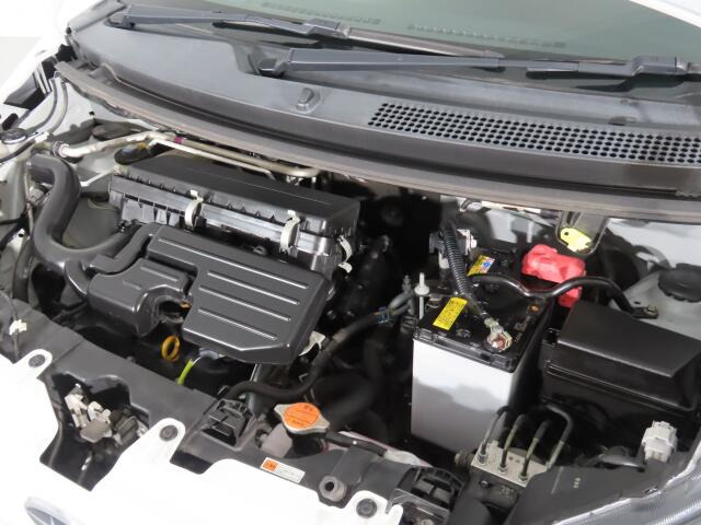 �G���W�����[�������ꂢ�ł���B�@�֋@�\�n���ǍD�ł��B�[�ԑO�ɓ_���������s���܂��B�G���W���I�C���E�I�C���t�B���^�[�E�G�A�R���t�B���^�[�E���C�p�[�S���͕K�������v���܂�(�G�A�R���t�B���^�[�́A�����Ԃ̂�)