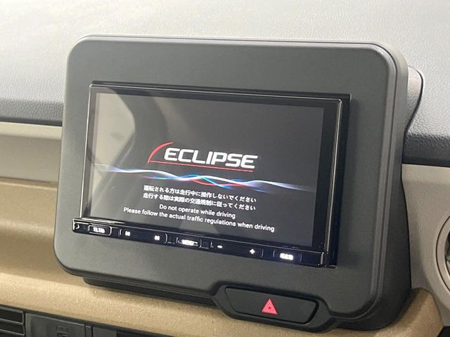 【純正ナビ】人気の純正ナビを装備。オーディオ機能も充実しており、Bluetooth接続すればお持ちのスマホやMP3プレイヤーの音楽を再生可能!毎日の運転がさらに楽しくなります!!