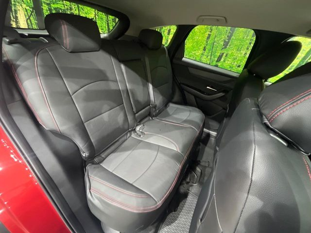 �L�X�Ƃ���2��ڃV�[�g�͋��Z���������A���S�n�����K!�F�B��Ƒ��Ƃ̂��o�����ɂ҂�����ł��B�x�r�[�V�[�g��`���C���h�V�[�g�g�p�������K�ɂ��߂�������������\���ȋ�Ԃ��m�ۂ��Ă��܂��B