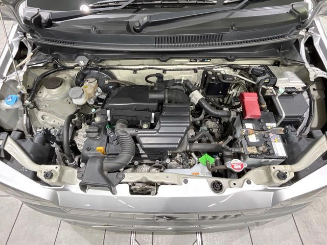 親切・丁寧な専門メカニックスタッフが応対!・車検・点検整備・事故等の修理などアフターサービスも安心。お車のカスタマイズもネクステージのサービススタッフまでご相談ください!