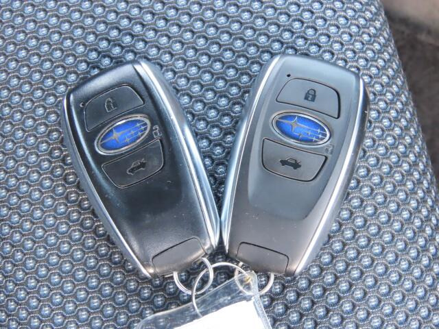 �L�[���|�P�b�g�ɓ��ꂽ�܂܂ł��G���W��ON/OFF�A�h�A�{��/�J���\���֗��ȃX�}�[�g�L�[�t�ł���