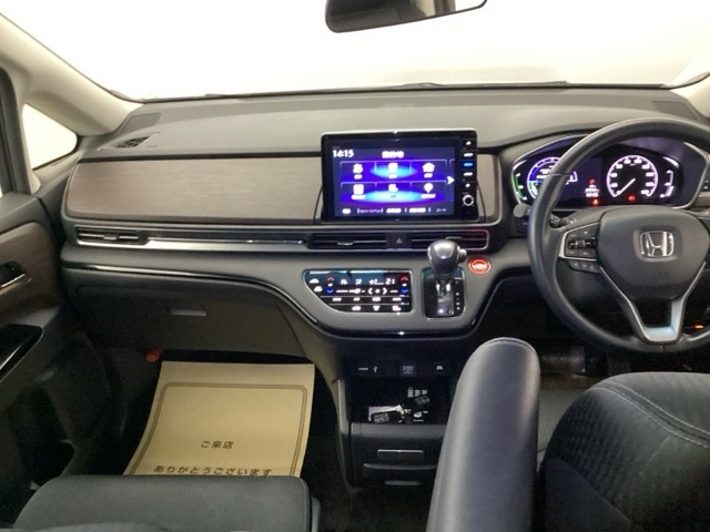 オデッセイ2.0 e:HEV アブソルート EX