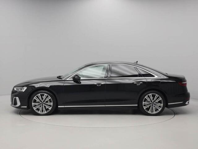 A860 TFSI e クワトロ 4WD