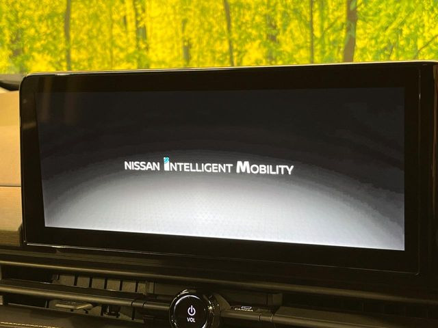 �y���[�J�[12�^�i�r�z�C���e���A�ɗn�����ރX�^�C���b�V���ȁu��p�݌v�v���[�J�[�i�r�𑕔��􎋔F���⑀�쐫�ȂǊ�{���\�ɂ��D��A���㎿�ȃJ�[���C�t�����y���݂��������܂��B