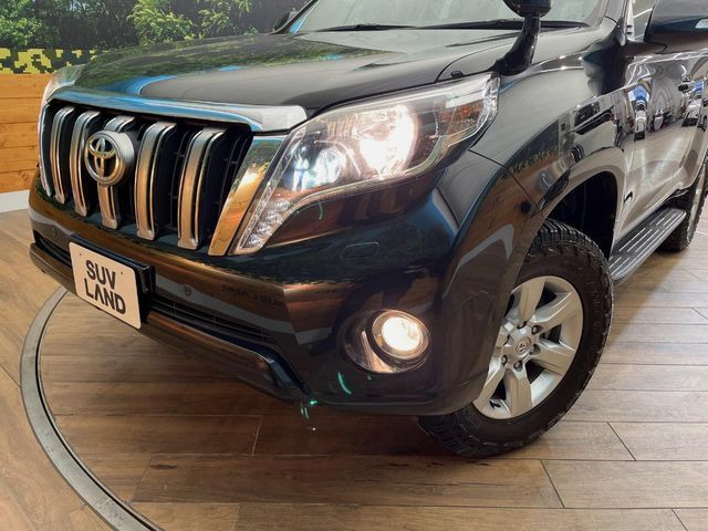 �yLED�w�b�h���C�g�z���V����ԑ��s�����ǍD�Ȏ��E���m�ۂ����S���ĉ^�]�ł��鍂�P�xLED�w�b�h���C�g�𑕔�!�_�����x�������A����d�͂��}�����Ă��܂��B