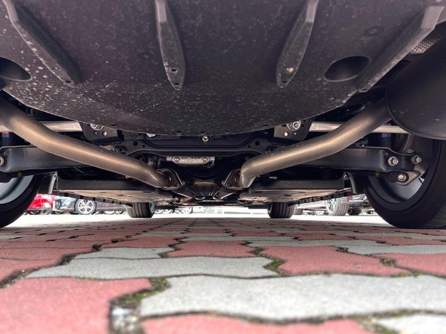 下回りがきれいなうちに、防錆加工の施工がオススメ。降雪地域はもちろん、沿岸部にお住いの方や、趣味でマリン・ウィンタースポーツをされる方にご好評いただいております。