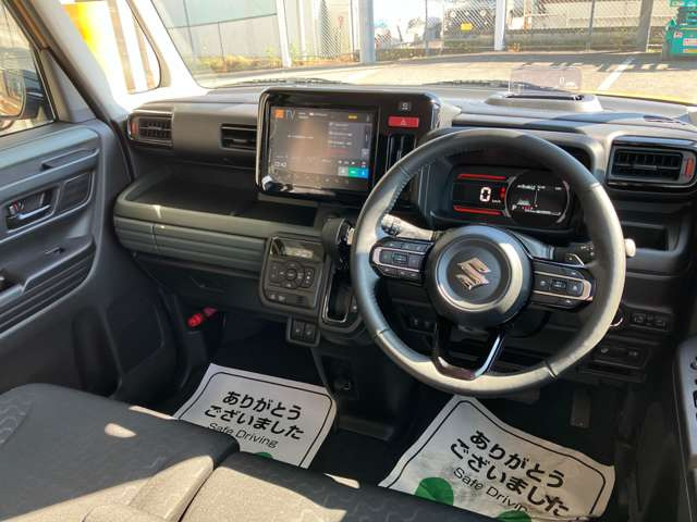 ★鑑定書付きで安心★第三者機関(JAAA日本自動車鑑定協会)のプロ鑑定士によって車輌状態の細かな部分まで鑑定を行なっています!中古車の不安も解消され安心できますね!