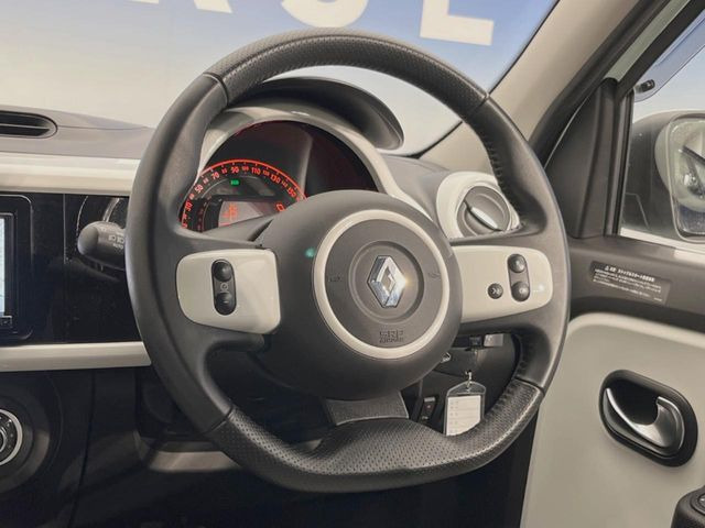 ���n���h�����̃X�������Ȃ��A���ꂢ�ȏ�Ԃ��ێ����Ă���܂��B�e�X�C�b�`���̓�����m�F�ς݂ł��B