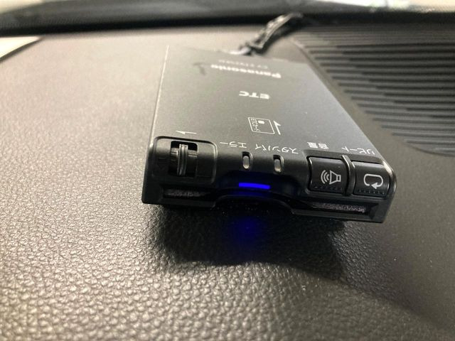 【ETC】高速道路の料金所をストレスなく通過!話題のスポットやサービスエリアに多い「スマートIC」利用時は必須のアイテムです。当店でセットアップを実施、ご納車当日からすぐにご利用いただけます!