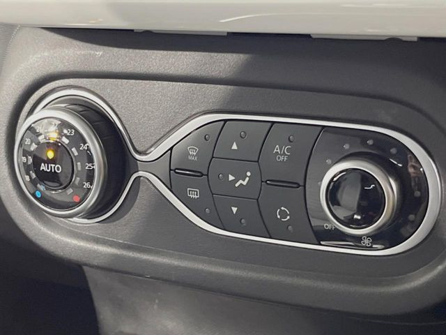 ���I�[�g�G�A�R��:�œK�ȉ��x��ۂ悤�ɃI�[�g�Œ��߉\�ł���