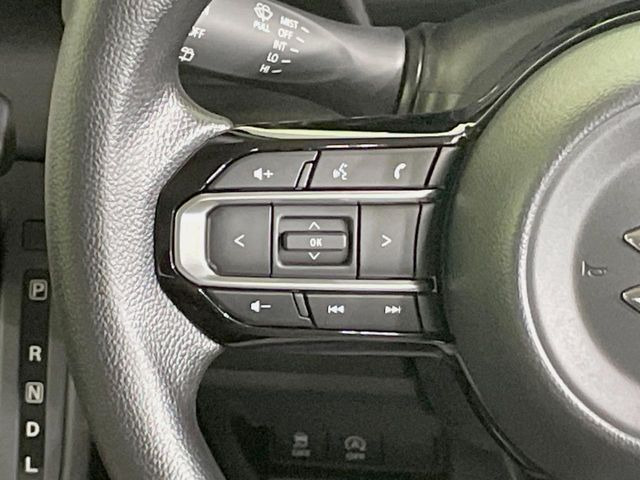 �y�X�e�A�����O�X�C�b�`�z�^�]���A�O������ڐ������炷���ƂȂ��A�I�[�f�B�I���̑��삪�\�ȕ֗��@�\!���S&���K�ȃh���C�u�����o���Ă���܂���