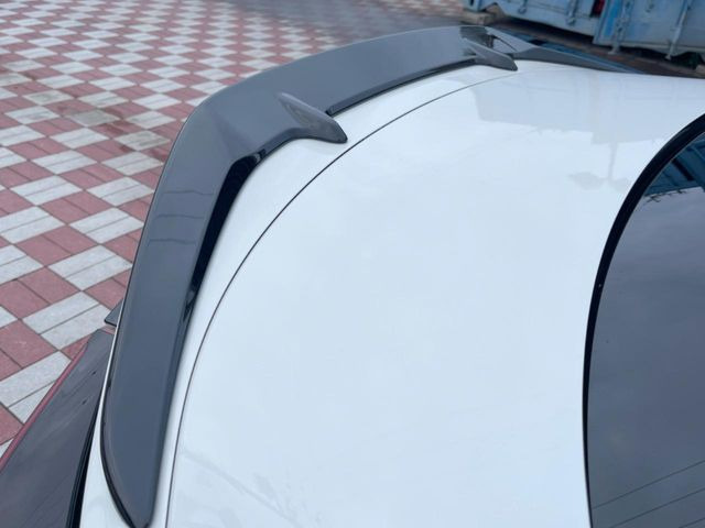 �y�����G�A���z�l�C�̏����G�A���𑕔�!�N���}�̊O�ς����X�^�C���b�V���ɂȂ�A�X���ő��݊����ӂ��1��Ɂ􏫗������ւ��鎞�ɂ����Z�[���ɉe�����₷���A���l����l�C�̑����ł�!