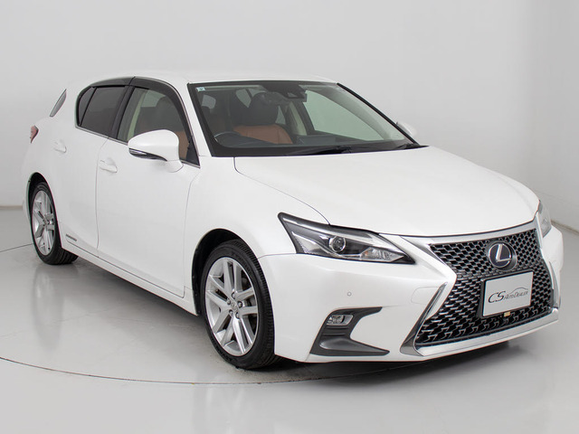 当社はご遠方お客様でも販売OK! 現車の確認は、電話でお話ししながら、気になる部分を実況中継します。さらに、気になる箇所を含め沢山のお写真をメールや郵送でお送りします。まずは一度お電話、メールにて!