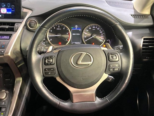 �y�����v�����X�e�A�����O�z�㎿�Ȋv���g�p���邱�ƂŁA��ɂ����������݂ƂĂ��^�]���₷���n���h���ł���