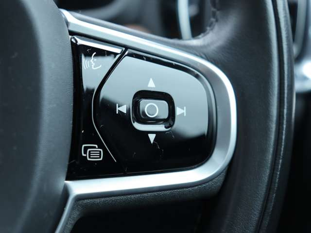 納車前整備費用は車両本体価格に含まれており、別途ご請求することはございませんのでご安心下さい。